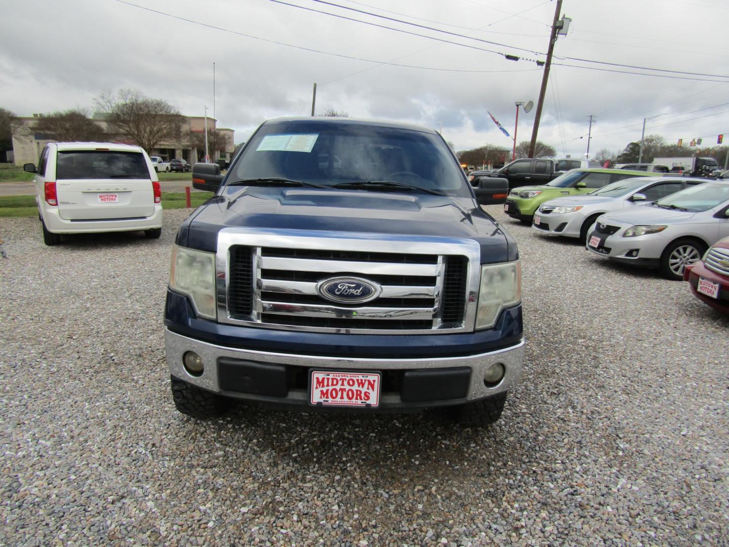 2010 Blue /Tan Ford F-150 Lariat SuperCrew 5.5-ft. Bed 2WD (1FTEW1C88AF) with an 4.6L V8 SOHC 24V engine, Automatic transmission, located at 15016 S Hwy 231, Midland City, AL, 36350, (334) 983-3001, 31.306210, -85.495277 - Photo#1